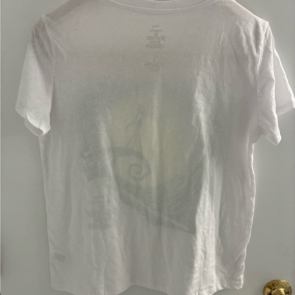 Disney Nightmare Before Christmas Graphic Tee - NWOT. Size Large - Picture 3 of 3
